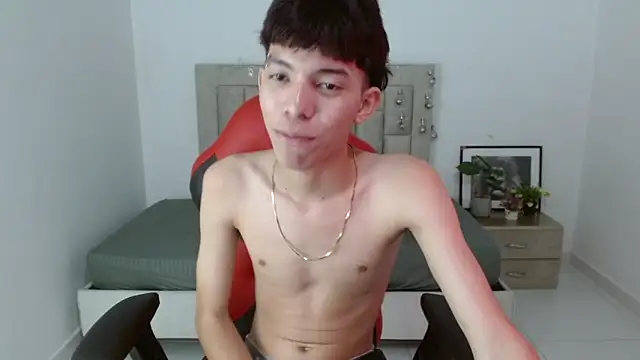 nico__fox123 (M twink) - spank ass x5