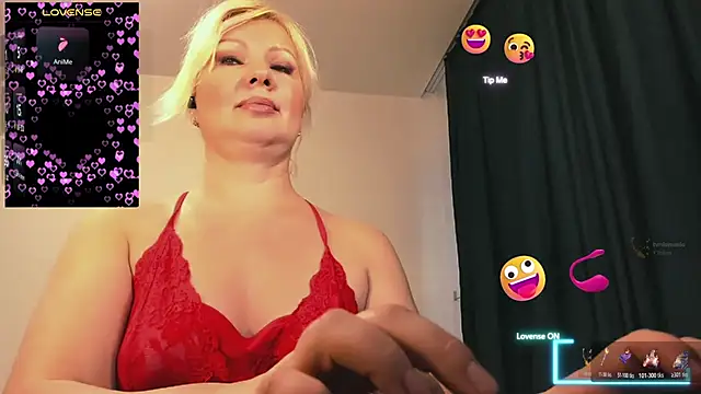 Angelaroberti3 webcam