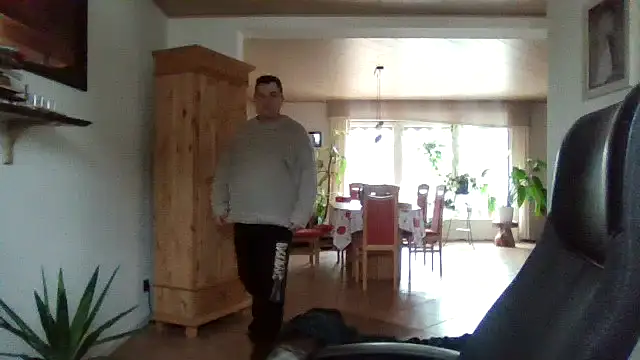 nobbie444 - Nobbie444's free webcam - UK Sex Cams