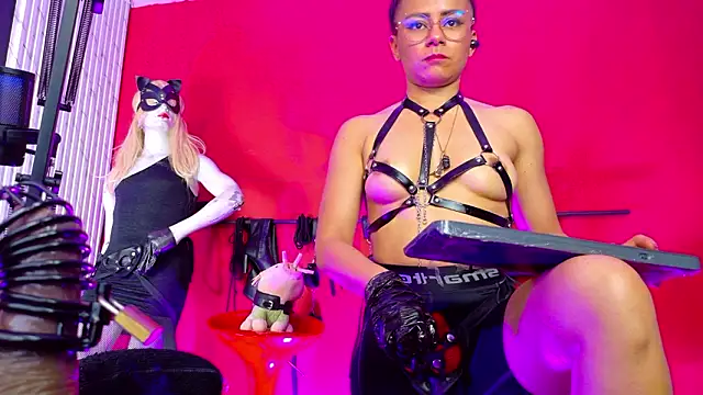 MistressSlut1 webcam