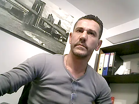 mastercharisma35 webcam