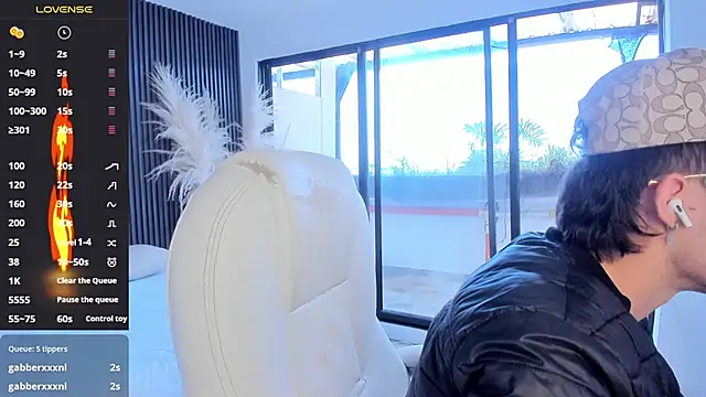 marcuscollins1_ webcam