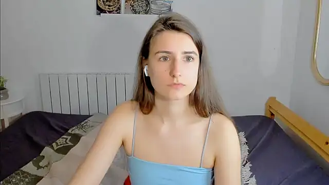 pumpkincutiepie - PumpkinCutiePie's free webcam - UK Sex Cams