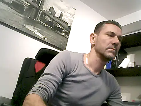 mastercharisma35 webcam