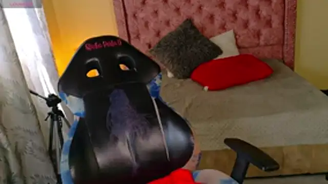 Miss_Adriana01 webcam