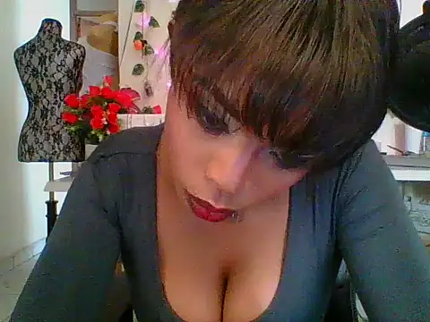 anaconda2350 - Anaconda2350's free webcam - UK Sex Cams