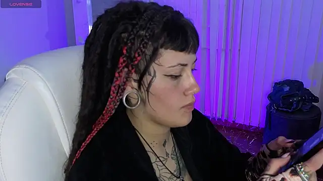 _sharlotte777 webcam