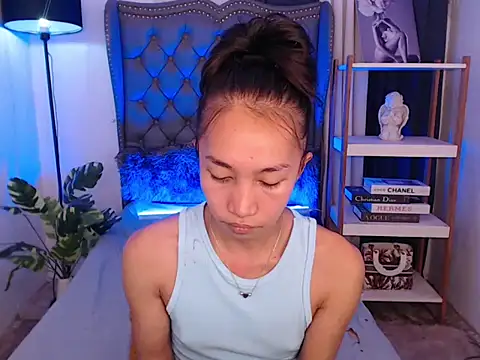 Sweet_kittyxx webcam