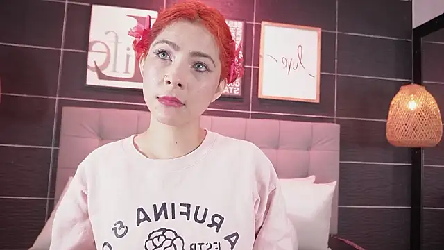 Thalia_Karlson webcam