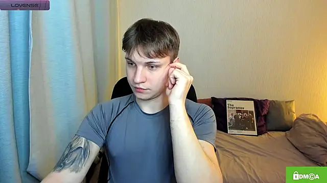 handsome_guy01 webcam