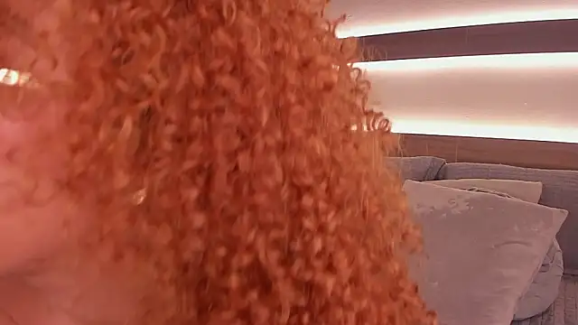 Sienna_brunette webcam