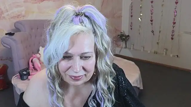 Penelope_Pinky webcam