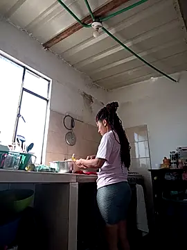 Bigassmommy_x webcam