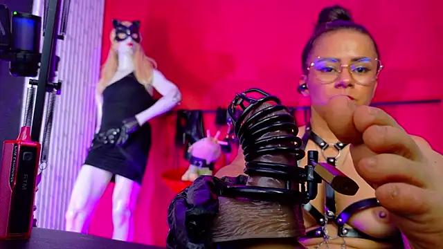 MistressSlut1 webcam