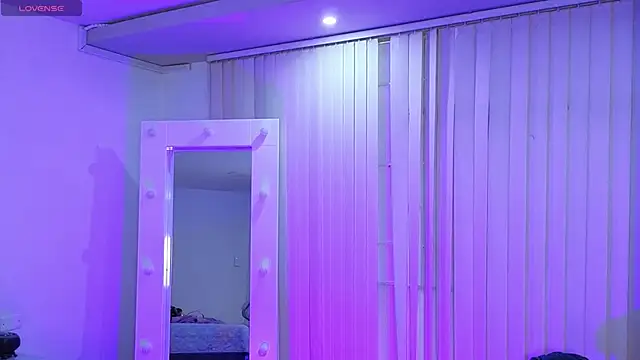 _sharlotte777 - _sharlotte777's free webcam