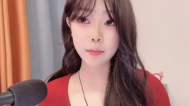 美女smalldaisy在线直播