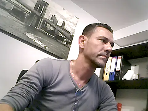 mastercharisma35 webcam