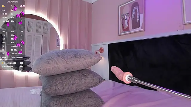 elodie_walker webcam