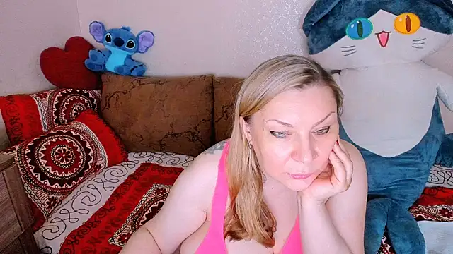 kerryblarex (F milf) - Enjoy ​a ​mega ​orgasm ​together!!!))