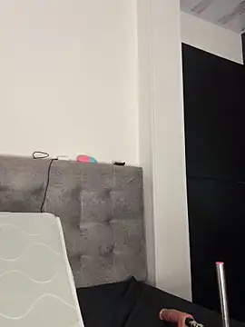 ScarletVelvetX webcam