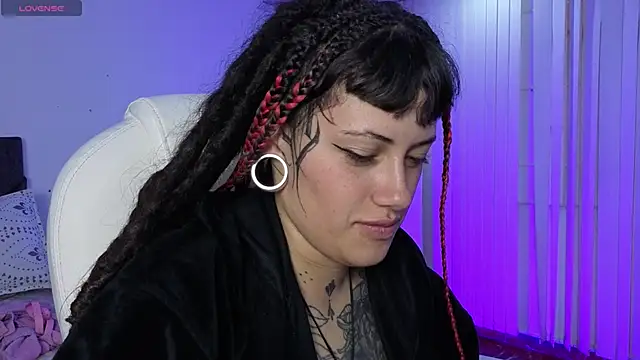 _sharlotte777 webcam