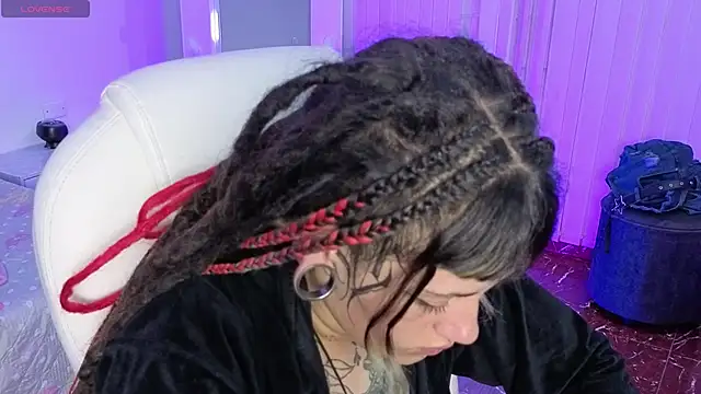 _sharlotte777 webcam