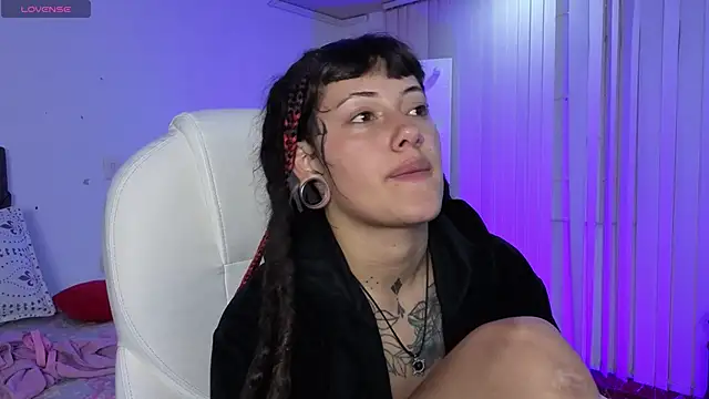 _sharlotte777 webcam