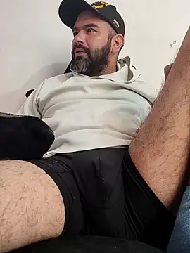 hairyandbigmann webcam