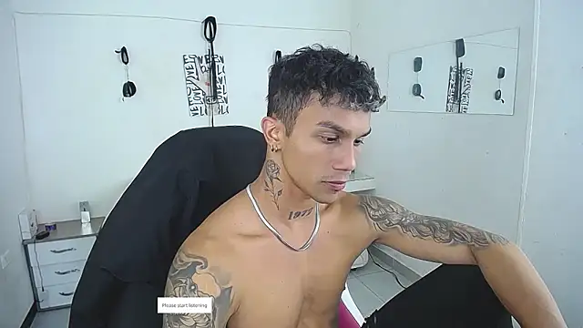 Leonard_Price webcam