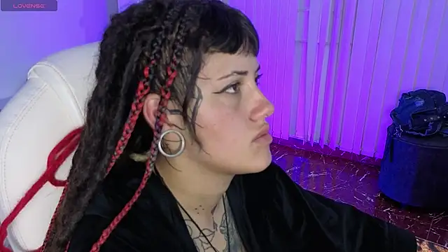 _sharlotte777 webcam