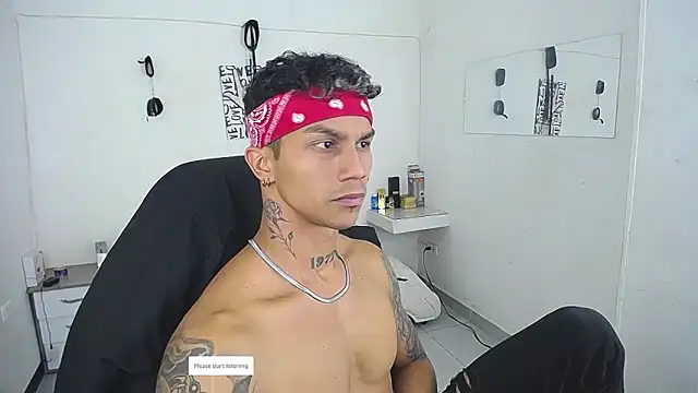 Leonard_Price webcam