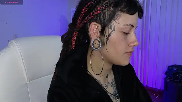 _sharlotte777 webcam