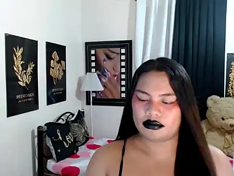 TSbrianaHugeCock webcam