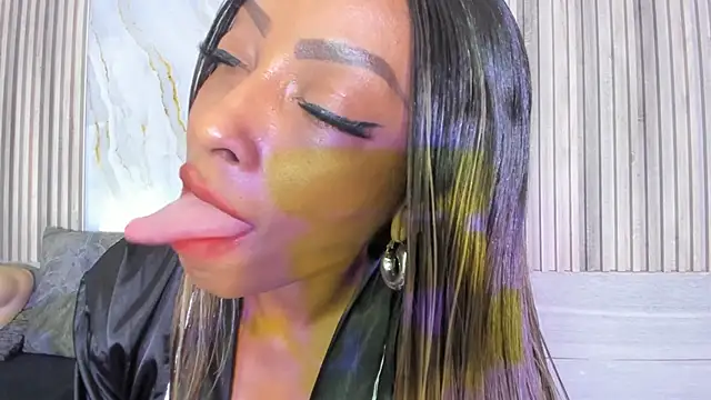 BriannaChelsea webcam