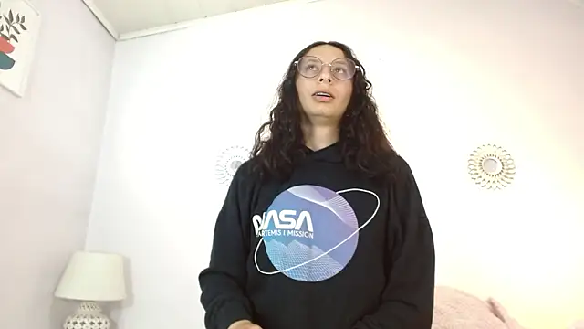 minene_mikami webcam