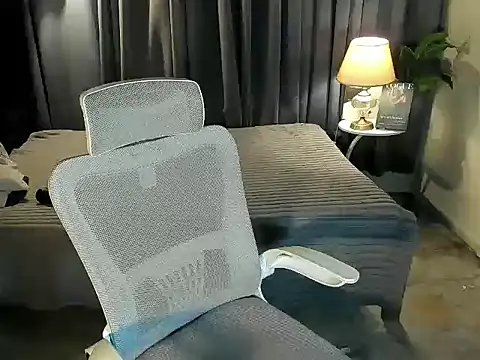 urfanatic_yumi webcam