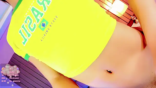 Camille_deluxe webcam