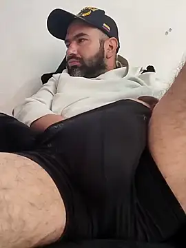 hairyandbigmann webcam