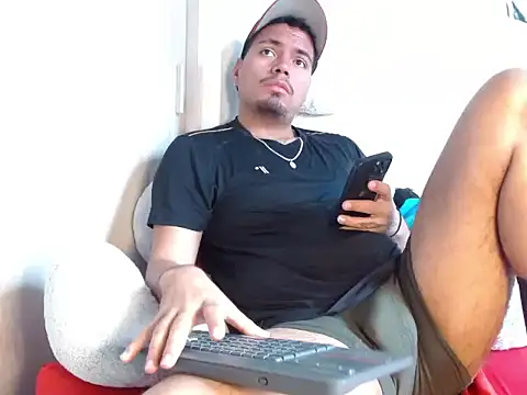 Henry_villa23 webcam