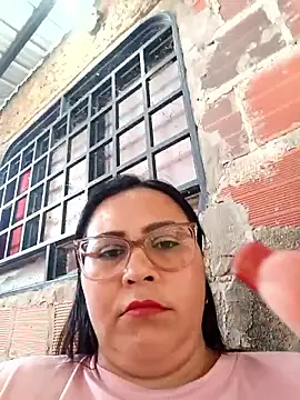 Dirty-Momm-Divorced-Hot webcam