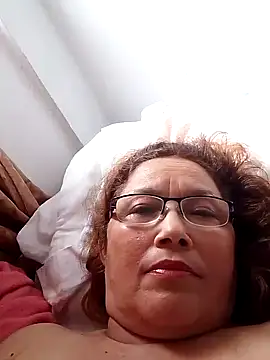 Live cam of Cessi50 from  | Watch me live!