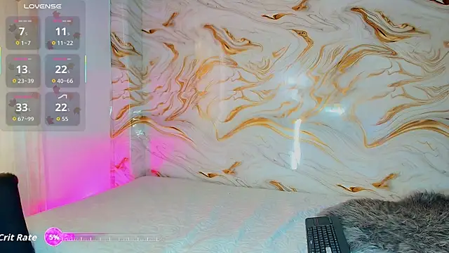 EbonyHansNight webcam