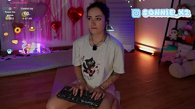 Sonnie_mami webcam