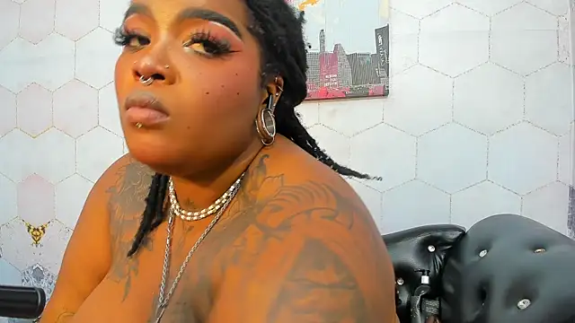 Anaa_Fuentess webcam