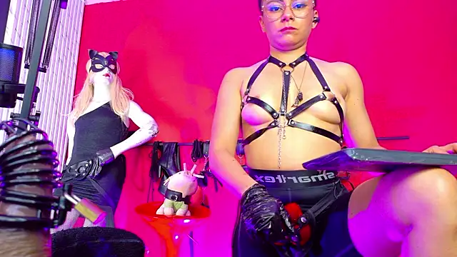 MistressSlut1 webcam