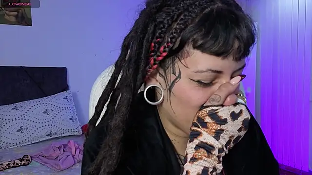 _sharlotte777 webcam