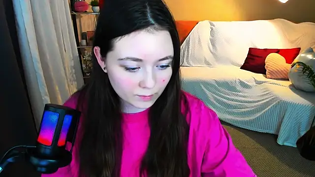 AlluringLookk webcam