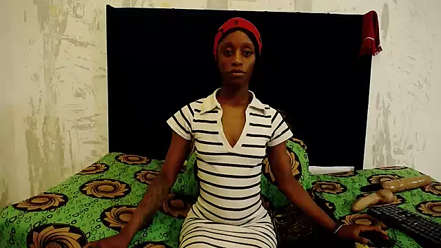 Nikistickyxx25 webcam