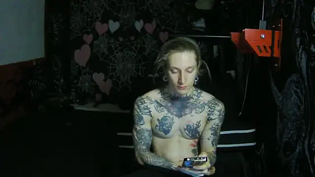 Elven_Damocles webcam