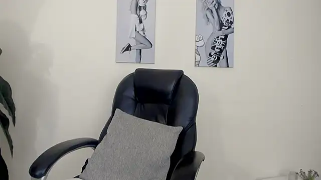 victoria_rosee - Victoria_Rosee's free webcam - UK Sex Cams